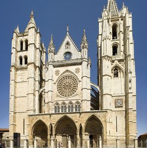 Leon_cathedral.width-300